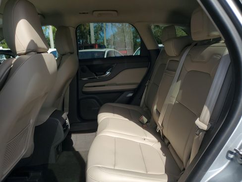 Certified 2023 Lincoln Corsair Standard image 12