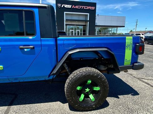Used 2020 Jeep Gladiator Sport w/ Quick Order Package 24S AWD/4WD image 13