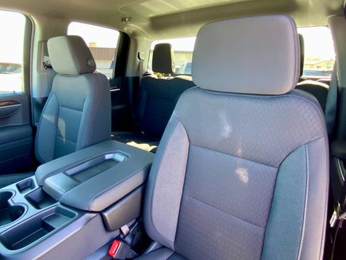 New 2026 GMC Sierra 1500 Elevation image 28