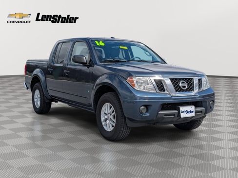 Used 2016 Nissan Frontier SV image 7