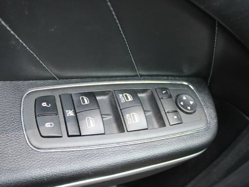 Used 2022 Dodge Charger Scat Pack w/ Plus Group RWD image 42