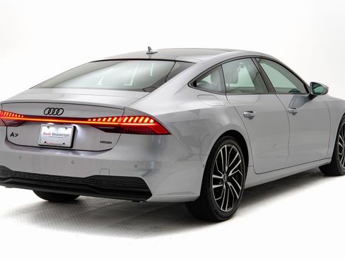 Used 2025 Audi A7 3.0T Premium image 3