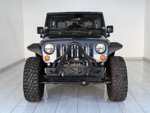 Used 2008 Jeep Wrangler Unlimited Rubicon w/ Dual Top Group AWD/4WD image 3