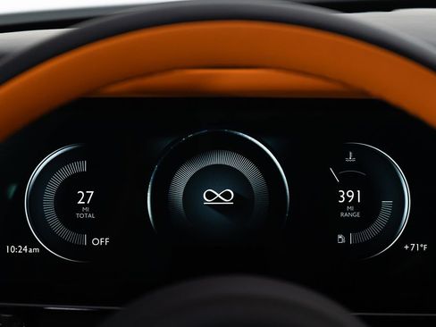 New 2026 Rolls-Royce Cullinan Black Badge AWD/4WD image 44