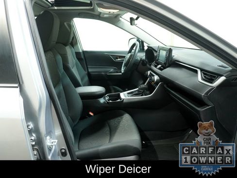 Used 2021 Toyota RAV4 XLE w/ Convenience Package AWD/4WD image 15
