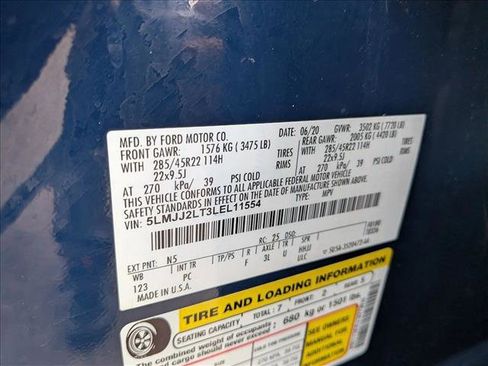 Used 2020 Lincoln Navigator Reserve w/ Luxury Package image 25