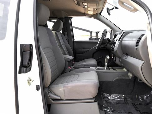 Used 2018 Nissan Frontier S w/ Work Truck Package image 33