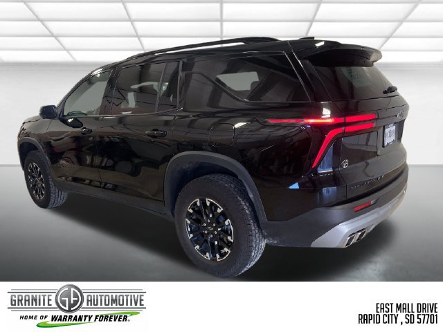 Used 2025 Chevrolet Traverse Z71 w/ Driver Confidence Package AWD/4WD image 4