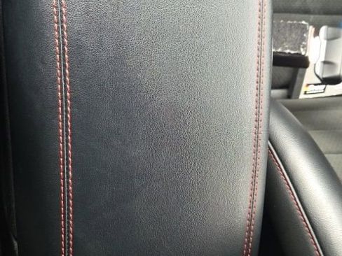 Used 2022 Ford Edge ST-Line w/ Class II Trailer Tow Package image 38