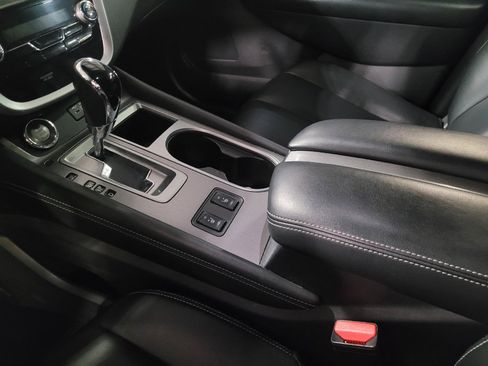 Used 2022 Nissan Murano SV FWD image 26