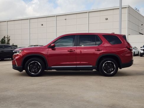 Certified 2025 Honda Pilot EX-L image 4