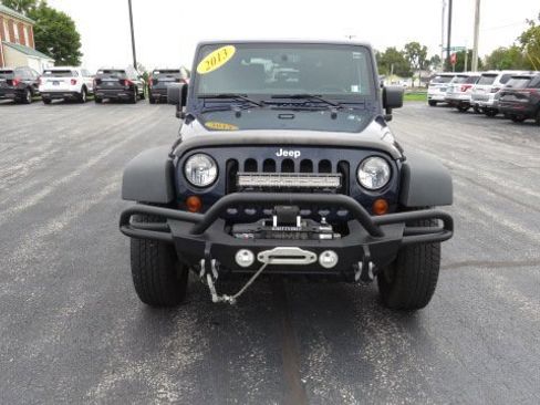 Used 2013 Jeep Wrangler Rubicon w/ Dual Top Group image 11