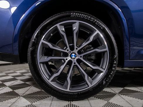 Used 2024 BMW X4 xDrive30i w/ M Sport Package image 40