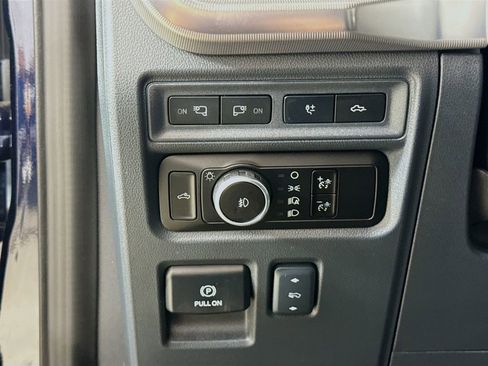 Used 2023 Ford F150 Raptor AWD/4WD image 10