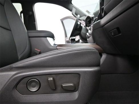 Used 2023 GMC Sierra 1500 SLT w/ SLT Premium Package image 15