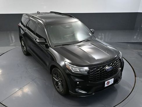 Used 2025 Ford Explorer ST image 67