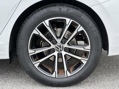 Used 2023 Volkswagen Jetta Sport FWD image 16
