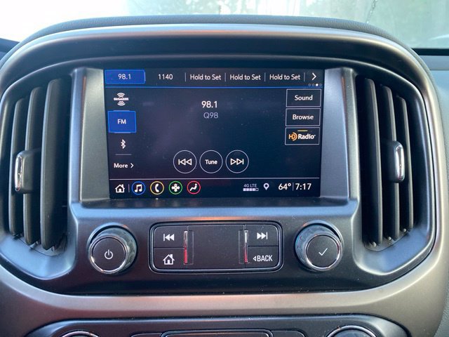 Used 2022 Chevrolet Colorado Z71 AWD/4WD image 13
