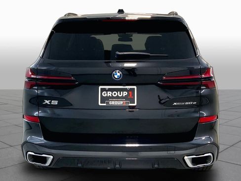 Used 2024 BMW X5 xDrive50e w/ M Sport Package AWD/4WD image 4