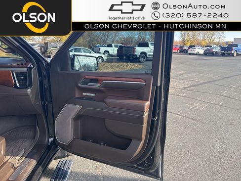 Certified 2023 GMC Sierra 1500 Denali w/ Denali Reserve Package image 39