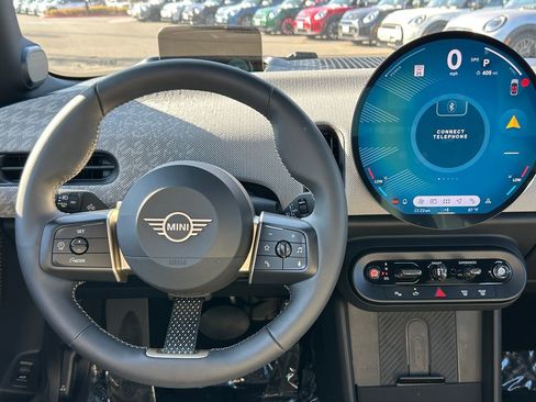 Used 2025 MINI Cooper S image 17
