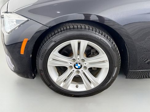 Used 2016 BMW 328i xDrive Sedan AWD/4WD image 38
