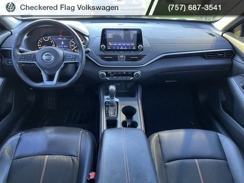 Used 2022 Nissan Altima 2.5 SR w/ Midnight Edition Package image 27