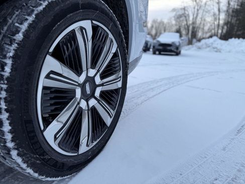 New 2026 Cadillac Escalade IQL Luxury image 11