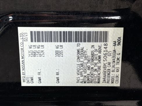 Used 2023 Nissan Maxima SR w/ Sport Mat Group FWD image 26