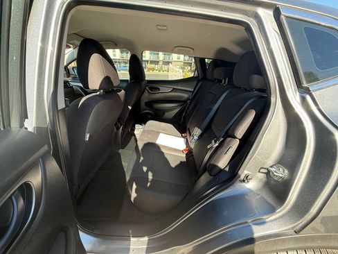 Used 2020 Nissan Rogue Sport S w/ Appearance Package image 15