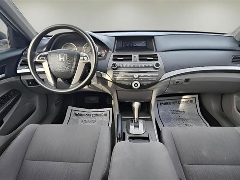 Used 2011 Honda Accord LX image 18