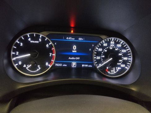 Used 2022 Nissan Sentra SV FWD image 23
