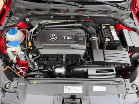 Used 2014 Volkswagen Jetta SE image 37