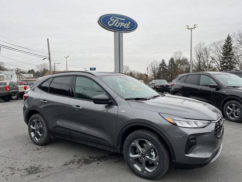 New 2026 Ford Escape ST-Line w/ Tech Pack #1 image 26