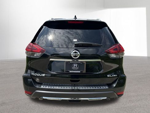 Used 2020 Nissan Rogue SL w/ Premium Package AWD/4WD image 38