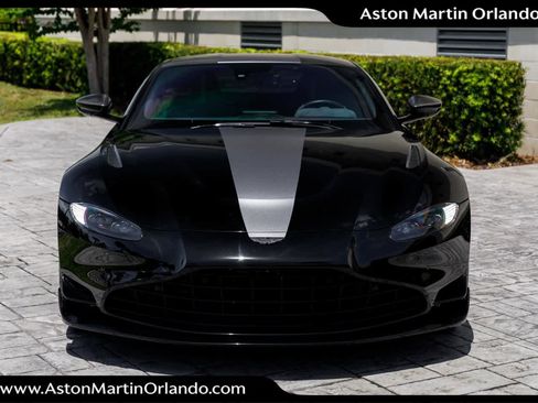 Used 2023 Aston Martin V8 Vantage Coupe RWD image 7