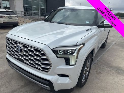 Used 2023 Toyota Sequoia Capstone image 4