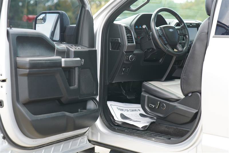 Used 2017 Ford F150 XLT w/ Equipment Group 302A Luxury AWD/4WD image 46