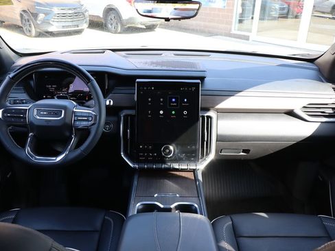 Used 2024 GMC Acadia Denali w/ Super Cruise Package AWD/4WD image 46