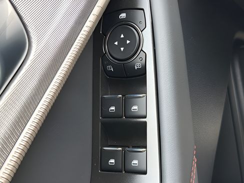 New 2026 Ford Explorer Active w/ Active Comfort Package AWD/4WD image 24