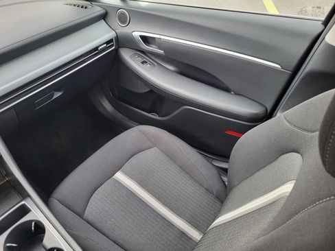 Used 2025 Hyundai Sonata SEL image 16