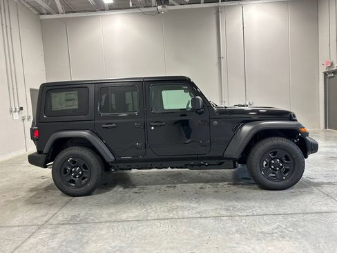 New 2026 Jeep Wrangler Unlimited Sport AWD/4WD image 5