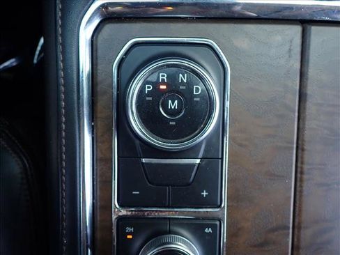 Used 2020 Ford Expedition Platinum AWD/4WD image 25