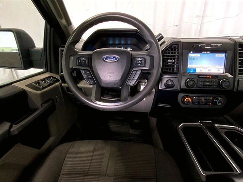 Used 2019 Ford F150 XL w/ Equipment Group 101A Mid RWD image 4
