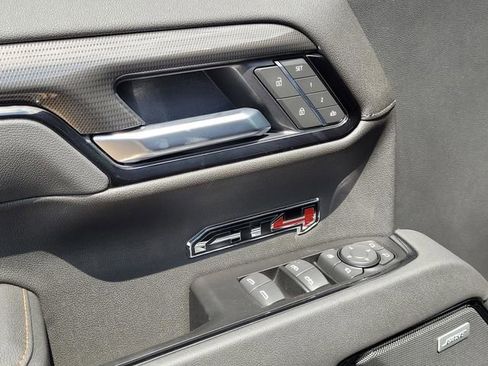 New 2026 GMC Sierra 1500 AT4 w/ AT4 Premium Package AWD/4WD image 25