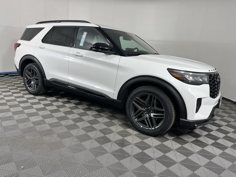 New 2026 Ford Explorer ST w/ Sun And Sound Package AWD/4WD image 7