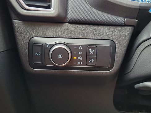 Used 2025 Ford Bronco Sport Outer Banks AWD/4WD image 27