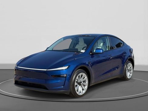 Used 2026 Tesla Model Y Long Range AWD/4WD image 1