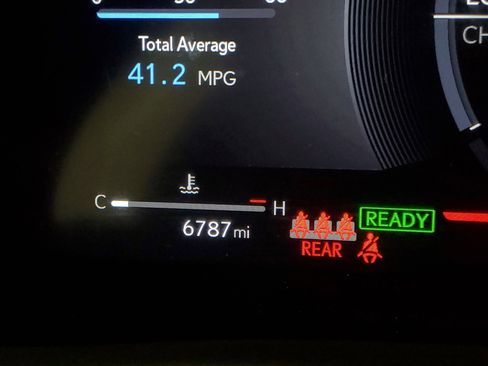 Used 2025 Lexus UX 300h FWD w/ Accessory Package (Z1) image 28