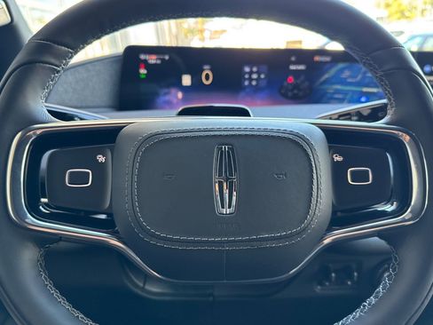 New 2025 Lincoln Navigator Reserve w/ Jet Appearance Package AWD/4WD image 21